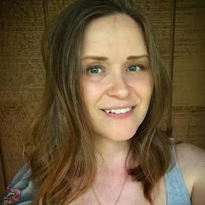 Meet your Posher, Suzanne